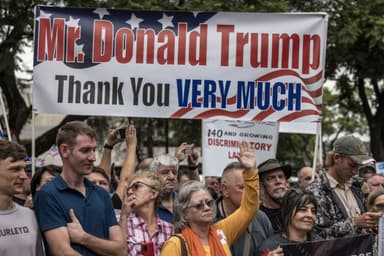 U.S. Government cuts refugee intake to 7,500 people per year