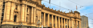The Victorian Govt plans to ban Nazi salutes in public