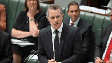 Govt proposes limiting international student numbers