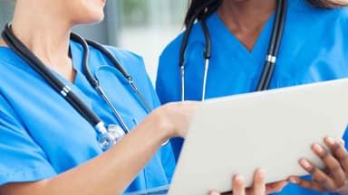 Nurses and midwives in Victoria will get a 28.4% pay rise over four years
