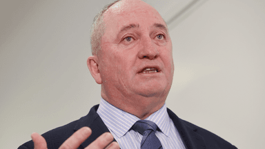 Barnaby Joyce leaves Nationals, "considering" One Nation move