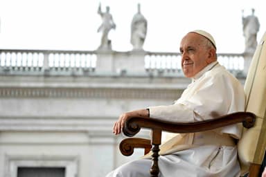 What happens when the pope dies? The conclave, explained