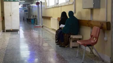 Taliban reportedly bans women from medical school
