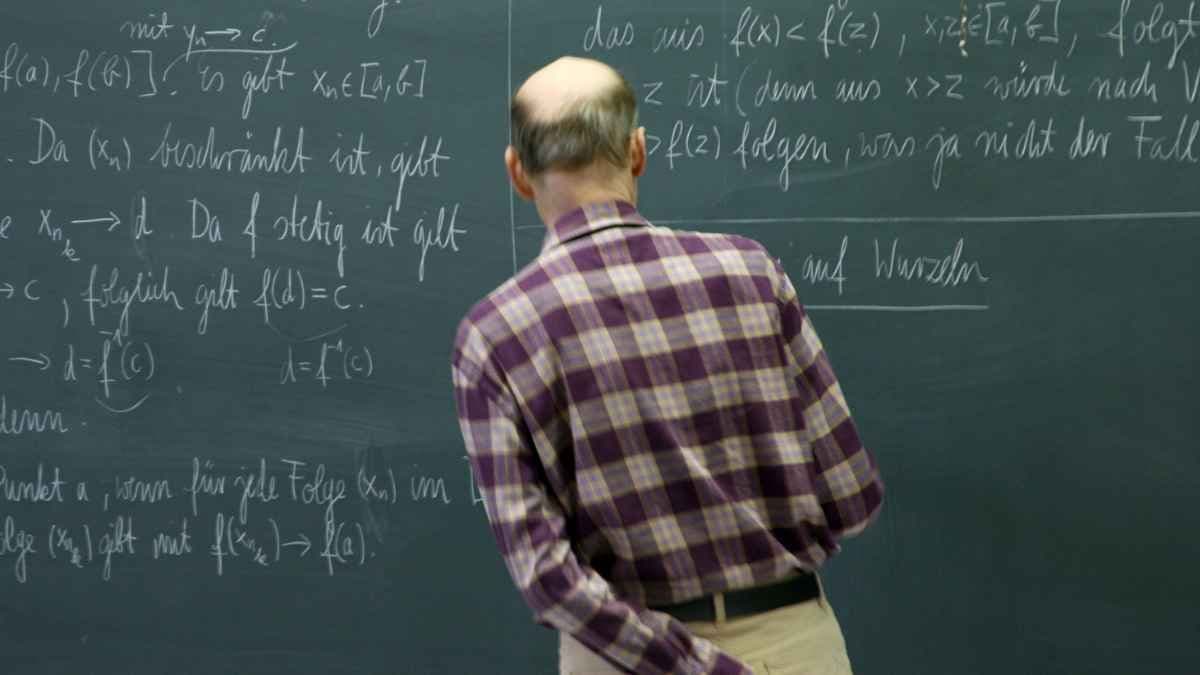 Australian university staff have been underpaid by $382 million