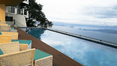 Australian couple found dead in a hotel room in the Philippines