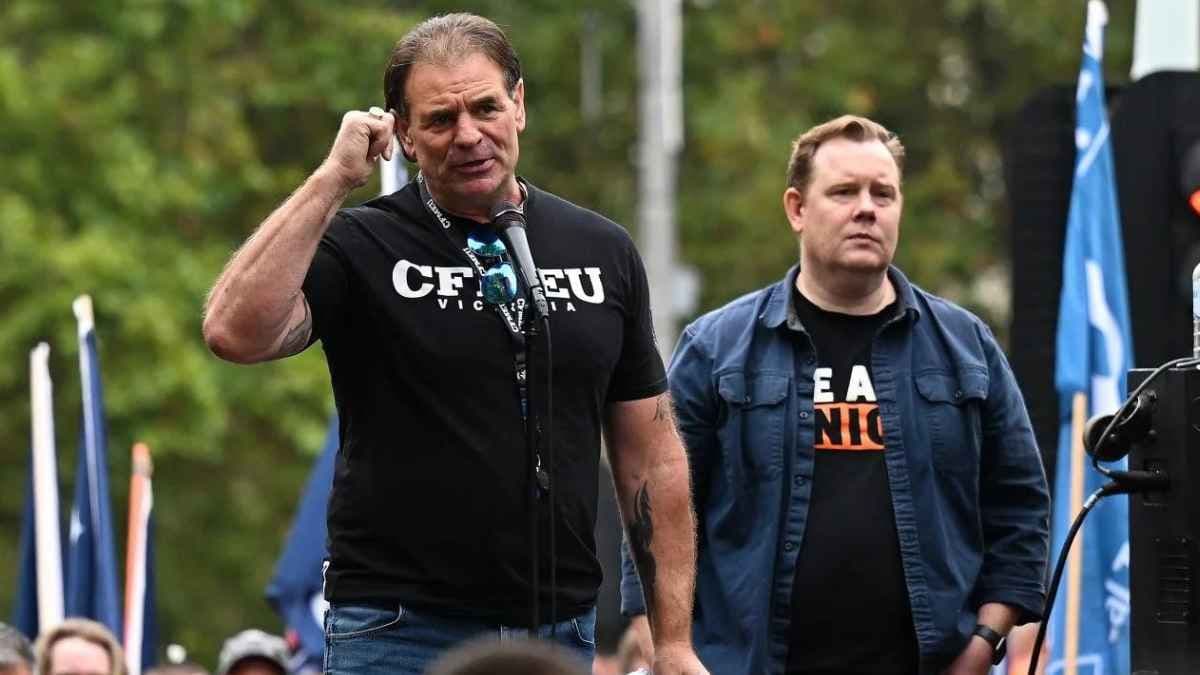 What is the relationship between unions and the Labor Party?