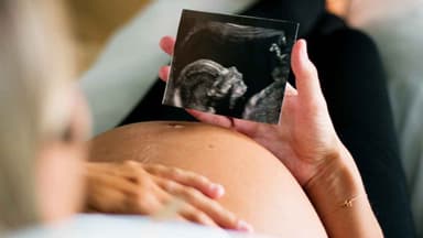New York becomes first US state to mandate paid prenatal leave
