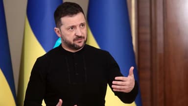 Ukraine's President offers to resign in exchange for peace or NATO