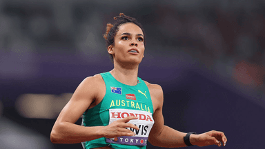 Torrie Lewis breaks Australian 100 metre sprint record