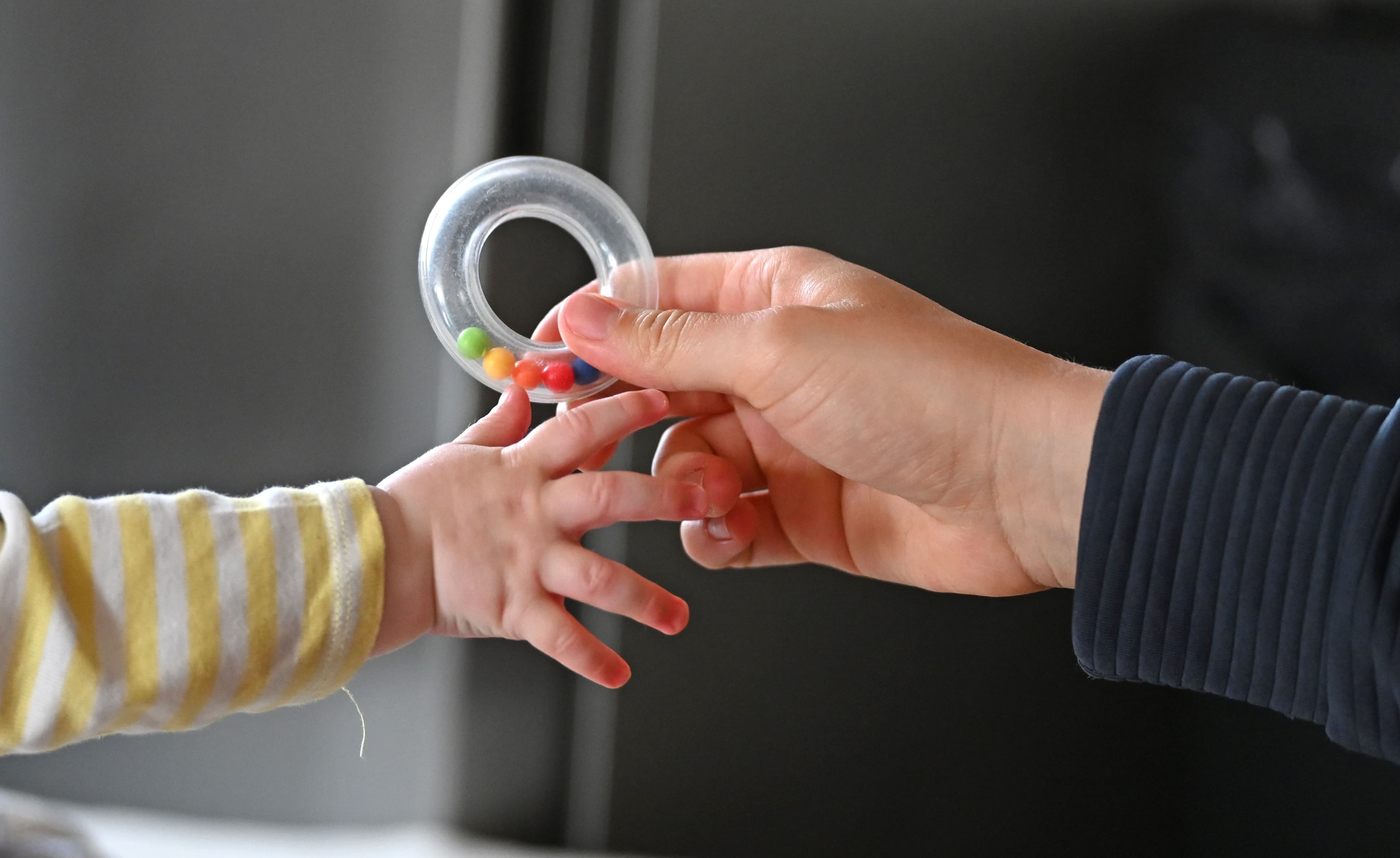 Services Australia accused of child support access error