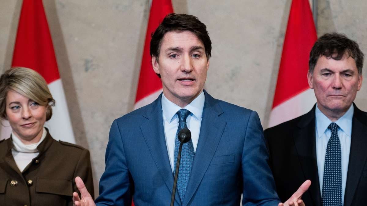 U.S. tariffs against Mexico, China, Canada come into effect