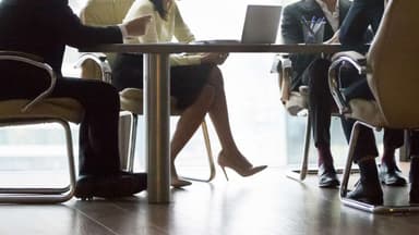 Gender pay gap for CEOs shows $159k male-female gulf