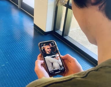 Men who watch male influencers linked to poor mental health