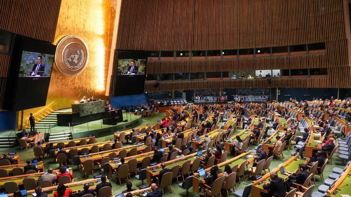 Australia votes in favour of ‘immediate ceasefire’ UN resolution on Israel-Hamas wa