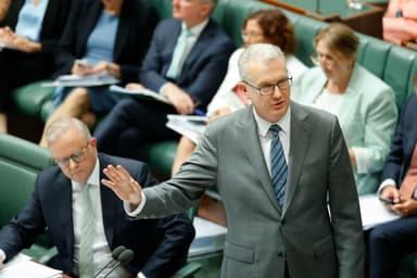 Iranians with valid visas blocked from entering Australia