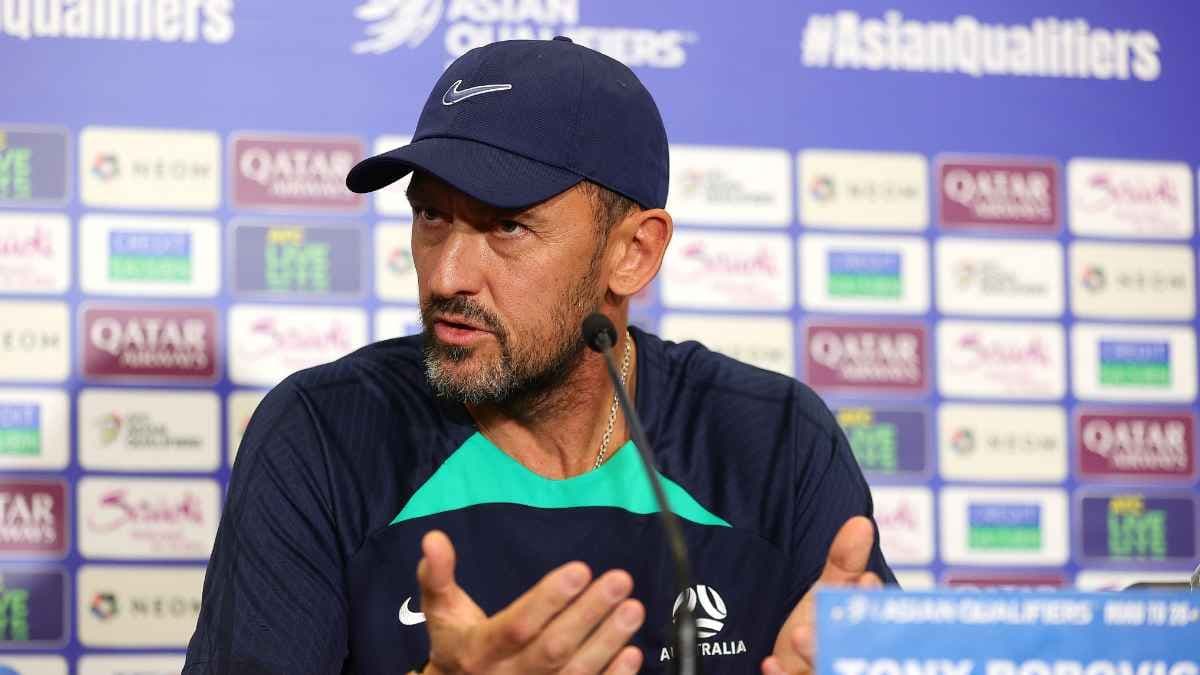 Socceroos play China tonight in first match with coach Tony Popovic