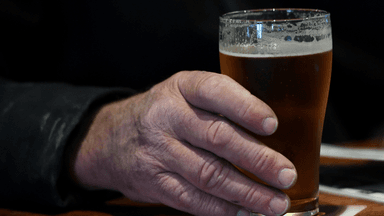 Aussies need to drink less and eat more veggies, new study says