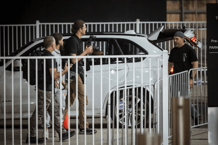Second group of ISIS-linked families arrives in Australia