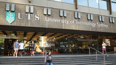 Uni staff to take UTS to the Fair Work over course cuts